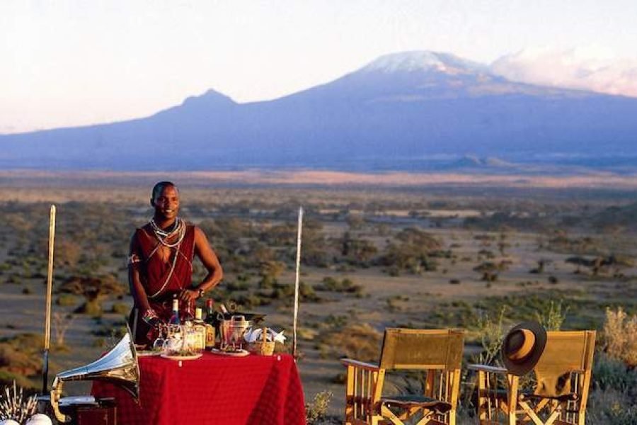 Elephant Pepper Camp Festive